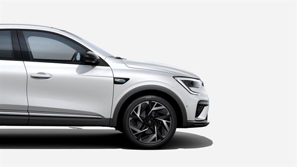 Renault Arkana E-Tech full hybrid - overview